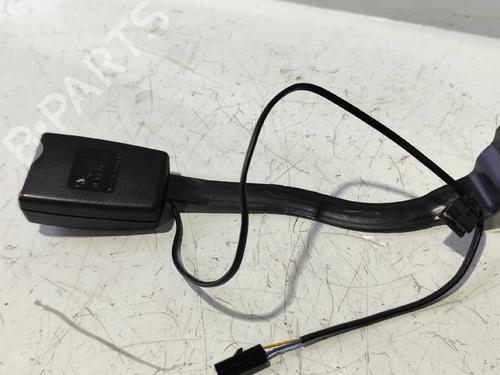 Used Seat buckle VW GOLF PLUS V (5M1, 521) 1.9 TDI (90 hp) 32170549