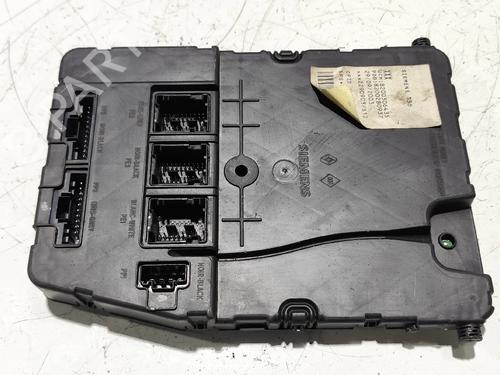 Used Electronic module RENAULT MEGANE II (BM0/1_, CM0/1_) 1.5 dCi (BM0F, BM0T, BM2B, CM0F, CM0T) (82 hp) 32176438