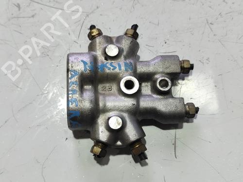 Otra NISSAN ALMERA I Hatchback (N15) 2.0 D (75 hp) 32189758