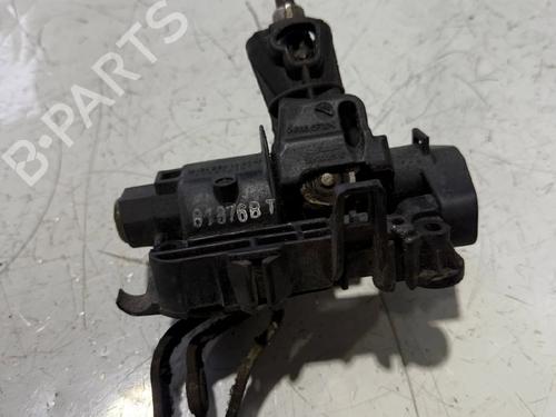 Used Gear lever MERCEDES-BENZ E-CLASS (W124) E 200 (124.019) (136 hp) 32194002