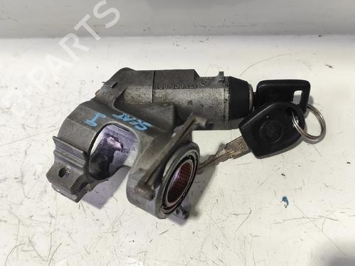 Ratlås/Tændingslås SEAT IBIZA I (21A) 0.9 (44 hp) 32194005