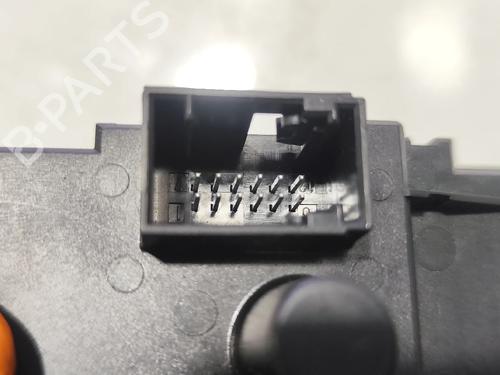 Forlygtekontakt BMW 1 (E81) 123 d | BP32214196I24 