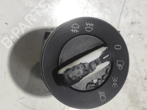 Used Headlight switch VW GOLF PLUS V (5M1, 521) 1.6 TDI (90 hp) 32214197