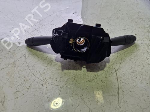 steering-column-stalk-fiat-punto-188_-1999-2000-2001-2002-2003-2004-2005-2006-2007-2008-2009-2010-2011-2012-32236576 main image