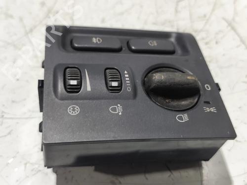 Headlight switch VOLVO V40 Estate (645) 1.6 | BP32305190I24