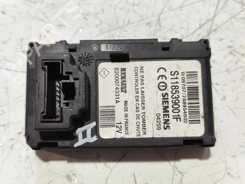 Leitor de cartões RENAULT MEGANE II (BM0/1_, CM0/1_) 1.5 dCi (BM02, BM13, BM2A, CM02, CM13) (101 hp) 32338896