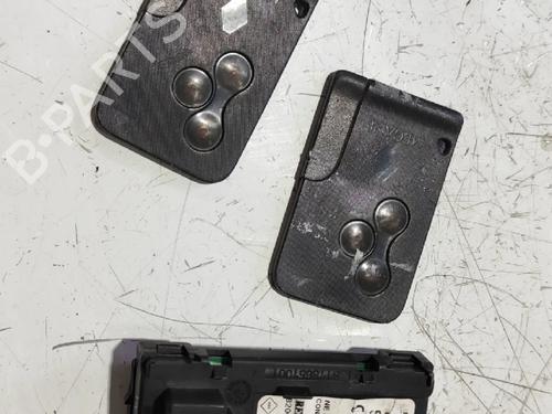 Leitor de cartões RENAULT MEGANE II (BM0/1_, CM0/1_) 1.5 dCi (BM02, BM13, BM2A, CM02, CM13) (101 hp) 32341151