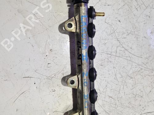 Fordelerrør RENAULT LAGUNA II (BG0/1_) 2.0 dCi (BG14, BG1S) (173 hp) 32351080