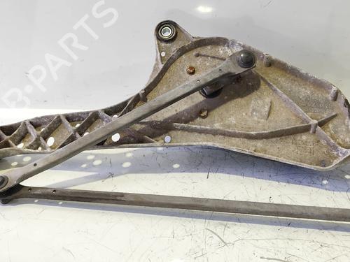 Used Front wiper motor RENAULT LAGUNA II (BG0/1_) 1.9 dCi (107 hp) 32370641