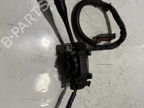 Used Steering column stalk MITSUBISHI L 300 III Van (P0_V, P1_V, P2_V) 2.5 D (P05V, P05W, P15V) (69 hp) 32375544