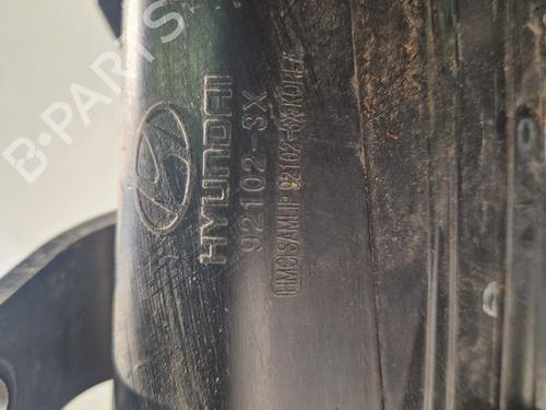 Left headlight HYUNDAI ELANTRA V Saloon (MD, UD) 1.8 | BP32412769C28