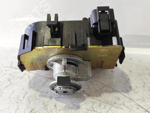 Tailgate lock FORD FOCUS I (DAW, DBW) 1.8 TDCi | BP32412771C101