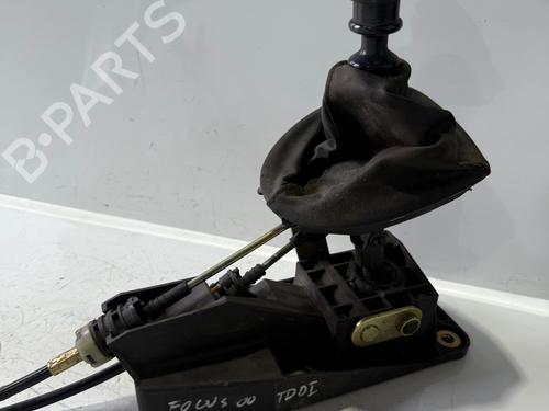 Used Gear lever FORD FOCUS I (DAW, DBW) 1.8 DI / TDDi (75 hp) 32480430