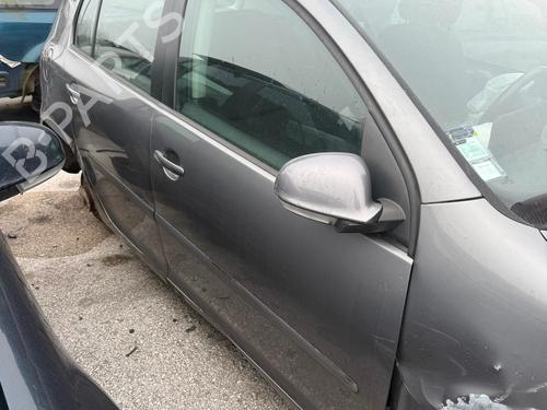 right-front-door-vw-golf-v-1k1-2003-2004-2005-2006-2007-2008-2009-2010-32493342 main image