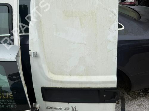 Used Left tailgate FIAT DOBLO Cargo (263_) 1.6 D Multijet (263WXN1B, 263ZXN1B, 263ZXV1B, 263WXV1B,... (120 hp) 32493365