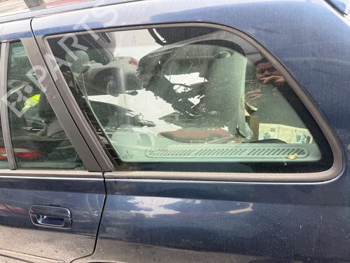Used Rear left quarter glass PEUGEOT 406 Break (8E/F) [1996-2004]  32493384