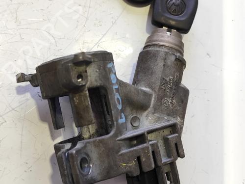 Used Ignition barrel VW POLO III (6N1) 45 1.0 (45 hp) 32500222