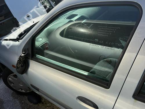 Used Left front door RENAULT CLIO II Hatchback Van (SB0/1/2_) 1.5 dCi (68 hp) 32500229