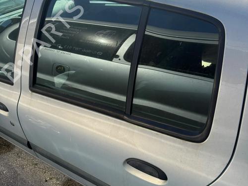 Dør venstre bagtil RENAULT CLIO II Hatchback Van (SB0/1/2_) 1.5 dCi (68 hp) 32500230