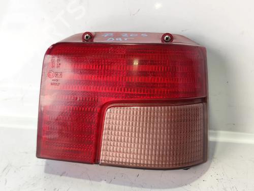Used Right taillight Right taillight PEUGEOT 205 Hatchback Van 1.8 DT (79 hp) 32506395 32506395