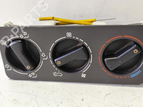 Used Climate control PEUGEOT 205 Hatchback Van 1.8 DT (79 hp) 32506424