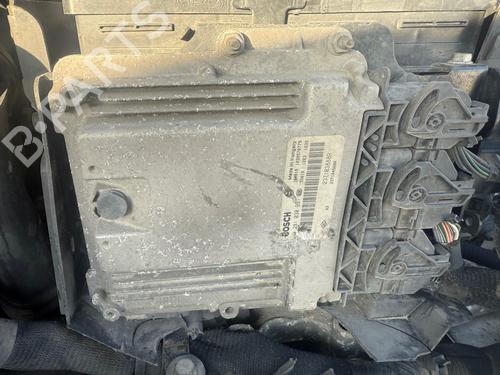 Used Engine control unit (ECU) OPEL VIVARO B Bus (X82) 1.6 CDTI (06) (140 hp) 32508809