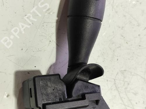 Used Headlight switch FORD FOCUS I (DAW, DBW) 1.8 DI / TDDi (75 hp) 32519530