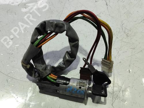 Used Switch PEUGEOT 205 Hatchback Van 1.8 DT (79 hp) 32523355