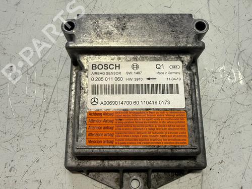 Used ECU airbags MERCEDES-BENZ SPRINTER 3,5-t Bus (B906) 316 CDI (906.731, 906.733, 906.735) (163 hp) 32523363