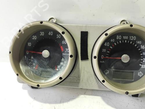 Used Instrument cluster VW POLO (6N2) 1.4 (60 hp) 32527520