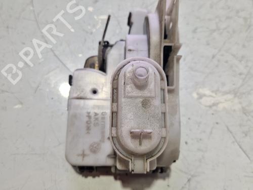 Høyre bak lås Høyre bak lås VW POLO (6N2) 1.0 (50 hp) 32527535 32527535