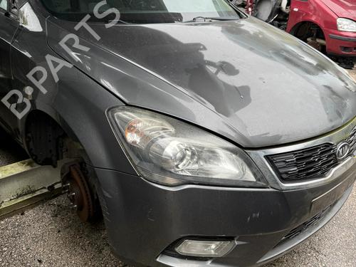 Full front KIA CEE'D SW (ED) 1.6 CRDi 115 | BP32530399S1