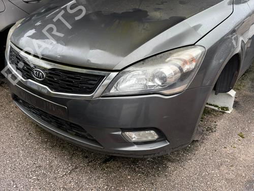 Full front KIA CEE'D SW (ED) 1.6 CRDi 115 | BP32530399S1