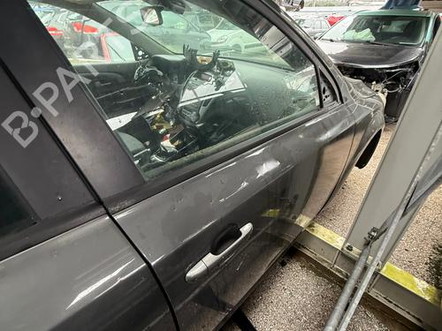 right-front-door-kia-ceed-sw-ed-2007-2008-2009-2010-2011-2012-32530403 main image