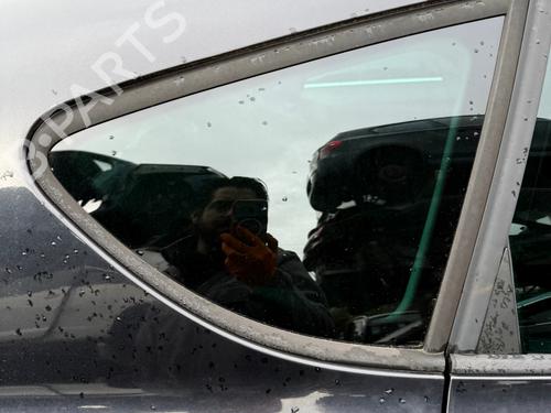 rear-right-quarter-glass-seat-altea-xl-5p5-5p8-2006-2007-2008-2009-2010-2011-2012-2013-2014-2015-32530413 main image