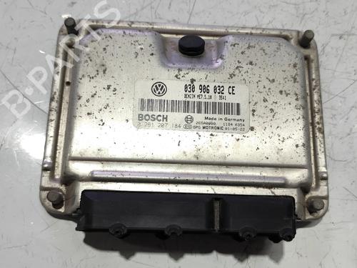 Used Engine control unit (ECU) VW POLO (6N2) 1.0 (50 hp) 32630128