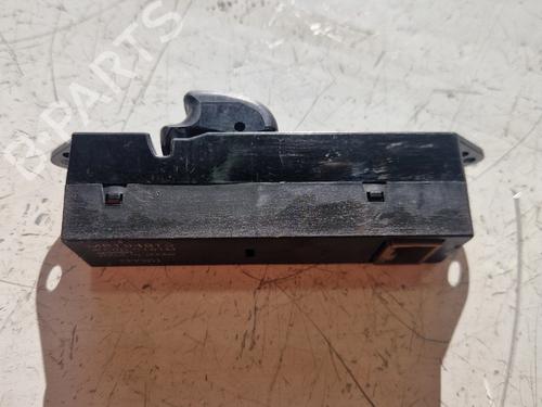 Used Right rear window switch MITSUBISHI LANCER VI (CJ_, CP_, CK_) 1.3 12V (CK1A) (75 hp) 32656122