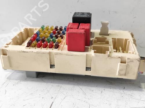 Used Fuse box Fuse box FIAT STILO (192_) 1.2 16V (192_XA1B) (80 hp) 32670418 32670418