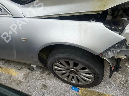 Used Right front fenders Right front fenders OPEL INSIGNIA A Sports Tourer (G09) 2.0 CDTI (35) (160 hp) 32685356 32685356