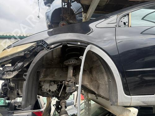 Used Left front fenders HONDA CIVIC VIII Hatchback (FN, FK) 1.4 (FK1) (83 hp) 32685363