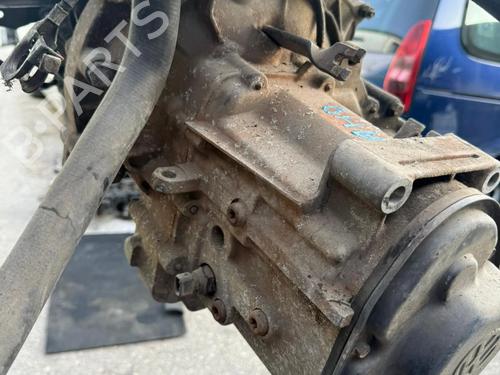 Boîte de vitesses VW POLO II (86C, 80) 1.3 (75 hp) 32710709