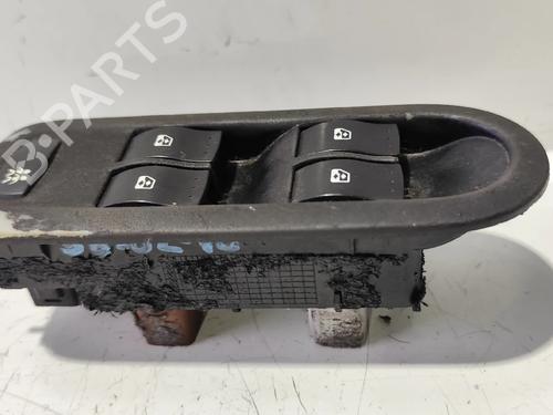 Used Left front window switch Left front window switch RENAULT MEGANE II (BM0/1_, CM0/1_) 1.5 dCi (BM0F, BM0T, BM2B, CM0F, CM0T) (82 hp) 32754213 32754213