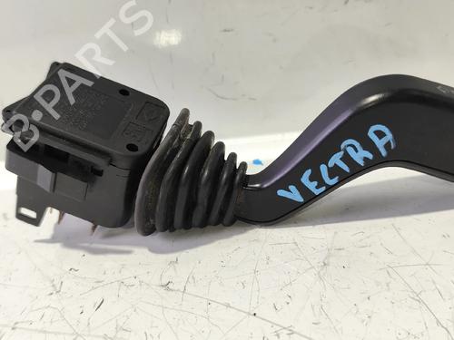 Hovedlysbryter OPEL VECTRA A (J89) 1.4 S (F19, M19) (75 hp) 32759314