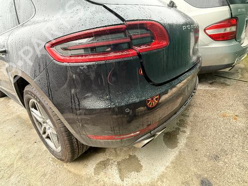 Used Rear bumper PORSCHE MACAN (95B) 3.0 S Diesel (245 hp) 32766136