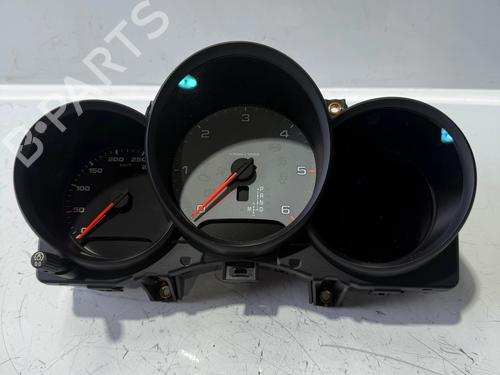 Used Instrument cluster Instrument cluster PORSCHE MACAN (95B) 3.0 S Diesel (245 hp) 32766145 32766145
