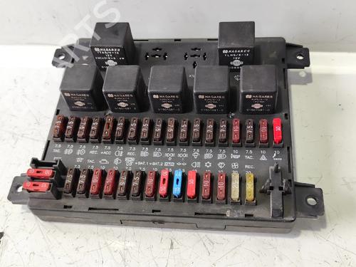 Used Fuse box Fuse box NISSAN TRADE Van 3.0 D (86 hp) 32779559 32779559