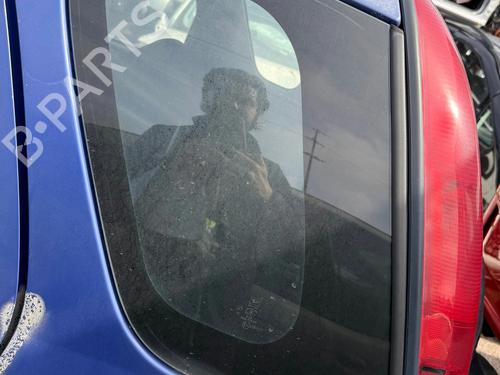 Vitre de custode arrière gauche DAIHATSU TERIOS (J1_) 1.3 (J122) (86 hp) 32984006