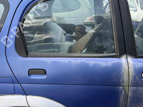 Porte arrière droite DAIHATSU TERIOS (J1_) 1.3 (J122) (86 hp) 32984011