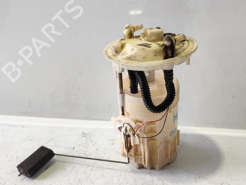 Bränslepump RENAULT MEGANE II Saloon (LM0/1_) 1.5 dCi (LM0F, LM0T, LM2B) (82 hp) 32990226