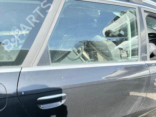 Puerta trasera derecha AUDI A6 C6 Avant (4F5) 2.0 TDI (140 hp) 32990231